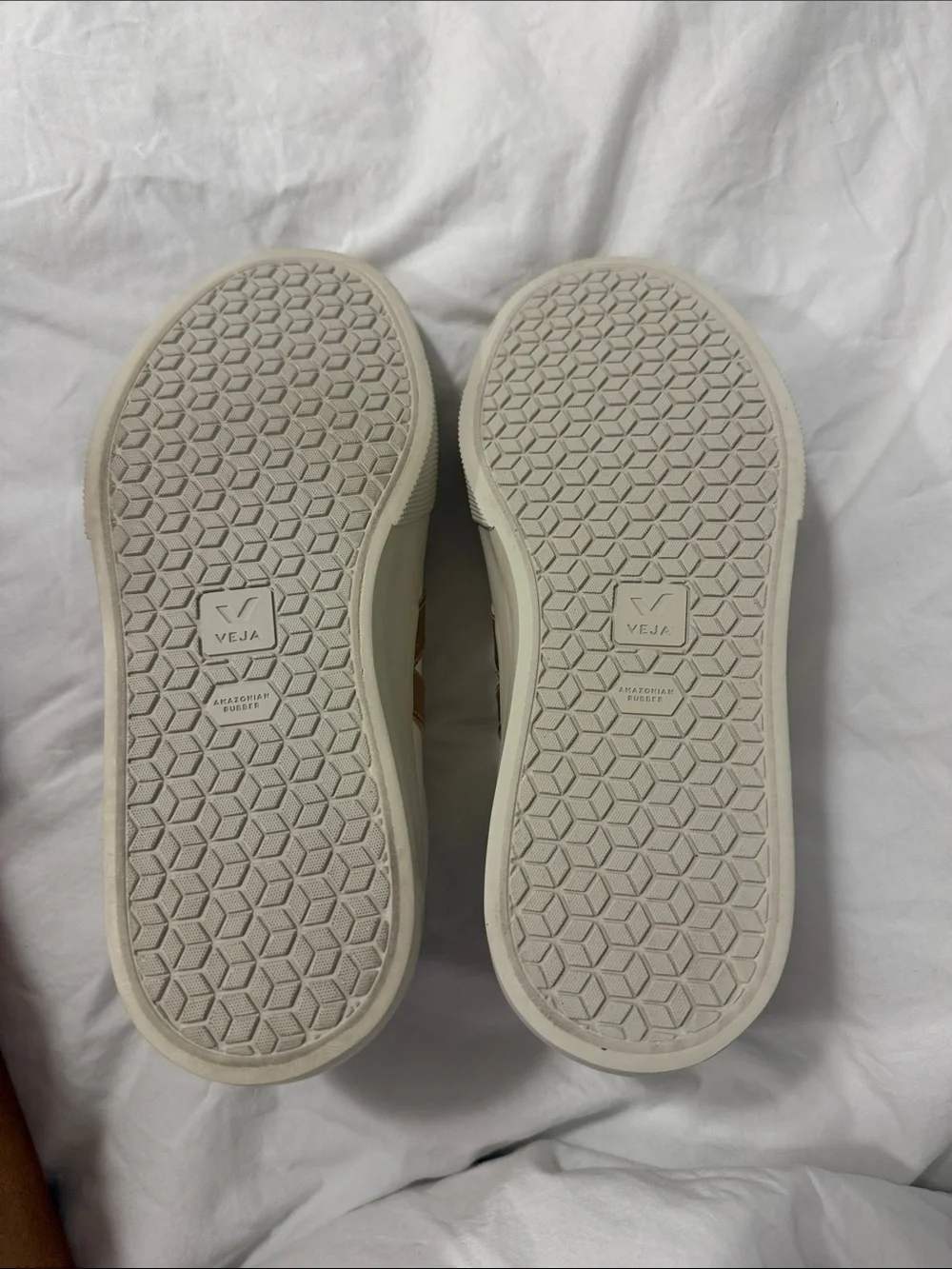 Veja women’s sneakers